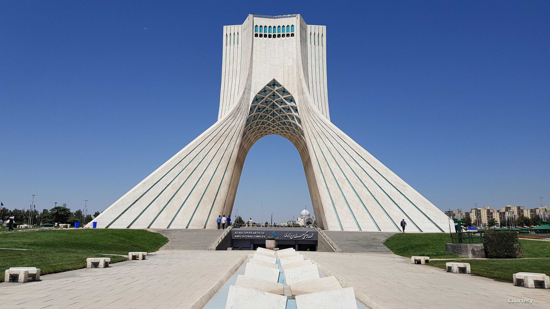 وكالة فارس: إسرائيل تحاول تلفيق تهمة ضد إيران باختطاف الطائرة الإماراتية