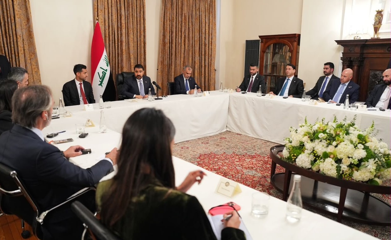رئيس الوزراء: العراق يتطلع إلى شراكة فاعلة مع المصارف والمؤسسات المالية الأمريكية