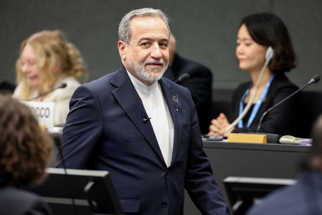 إيران تعرض مقترحاً على واشنطن لفتح مضيق هرمز خلال 7 أيام