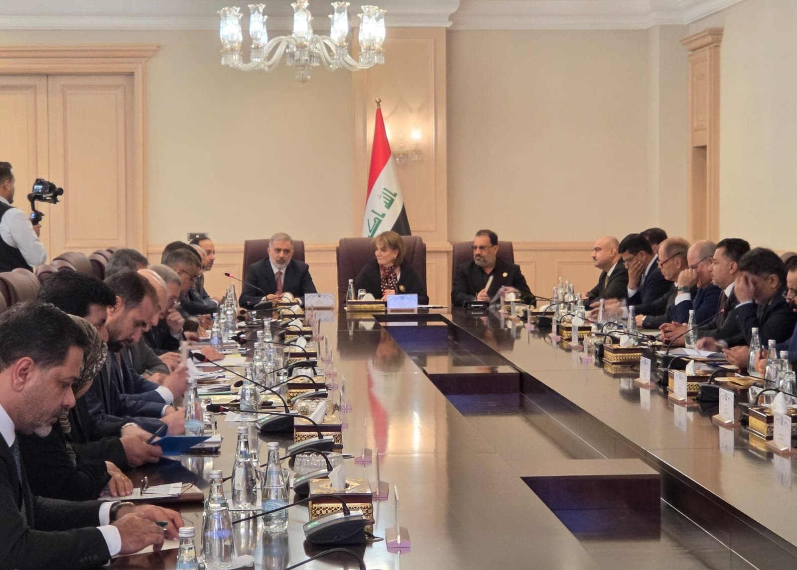 وزيرة البيئة: رئيس الوزراء وجّه بتحديد مدة زمنية لمعالجة تلوث نهري دجلة والفرات