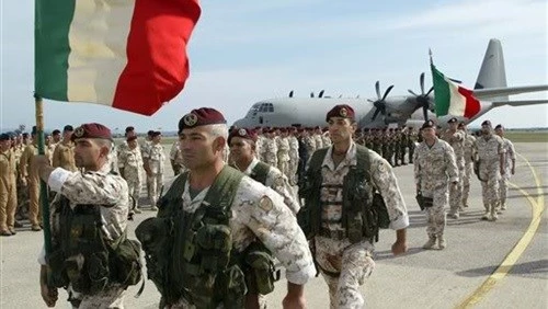 إيطاليا تعلن إنسحاب  قواتها من العراق وإنهاء مهمتها العسكرية