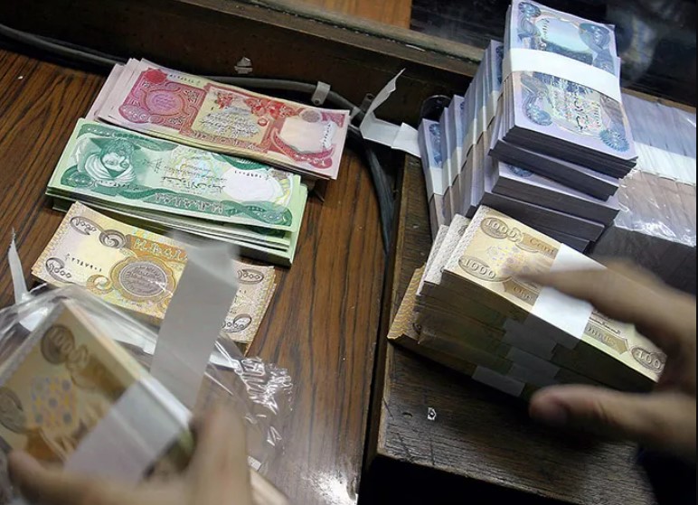 المالية النيابية: حكومة الزيدي تسلّمت ديوناً بنحو 210 تريليونات دينار