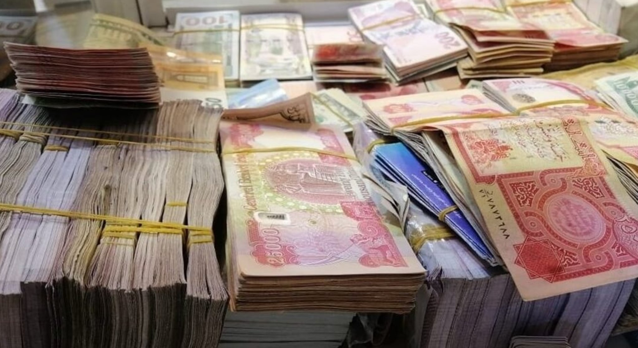 البنك المركزي: إعفاء العملات التالفة من رسوم الاستبدال بشرط عدم الإهمال