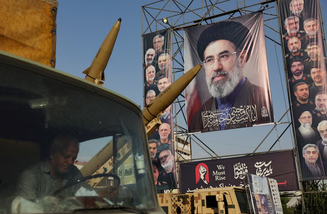متحدث باسم الجيش: إيران ستزيد مدى صواريخها