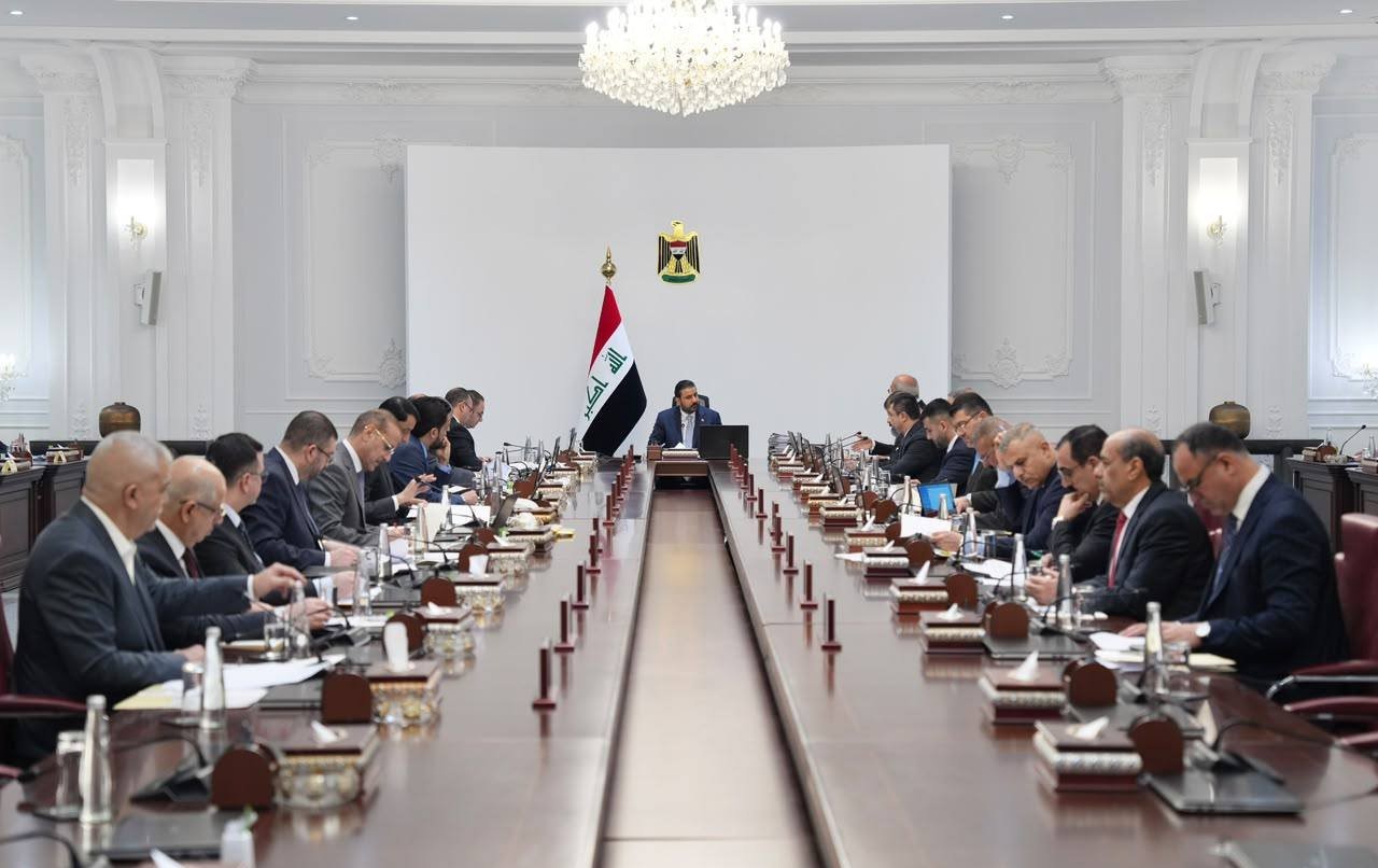 برئاسة الزيدي .. مجلس الوزراء يعقد جلسته الاعتيادية