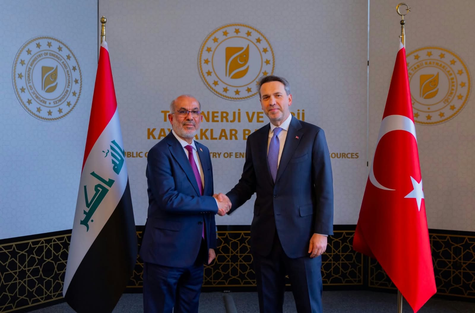 العراق وتركيا يطلقان مفاوضات اتفاقية إطارية لتعزيز التعاون في النفط والغاز والطاقة