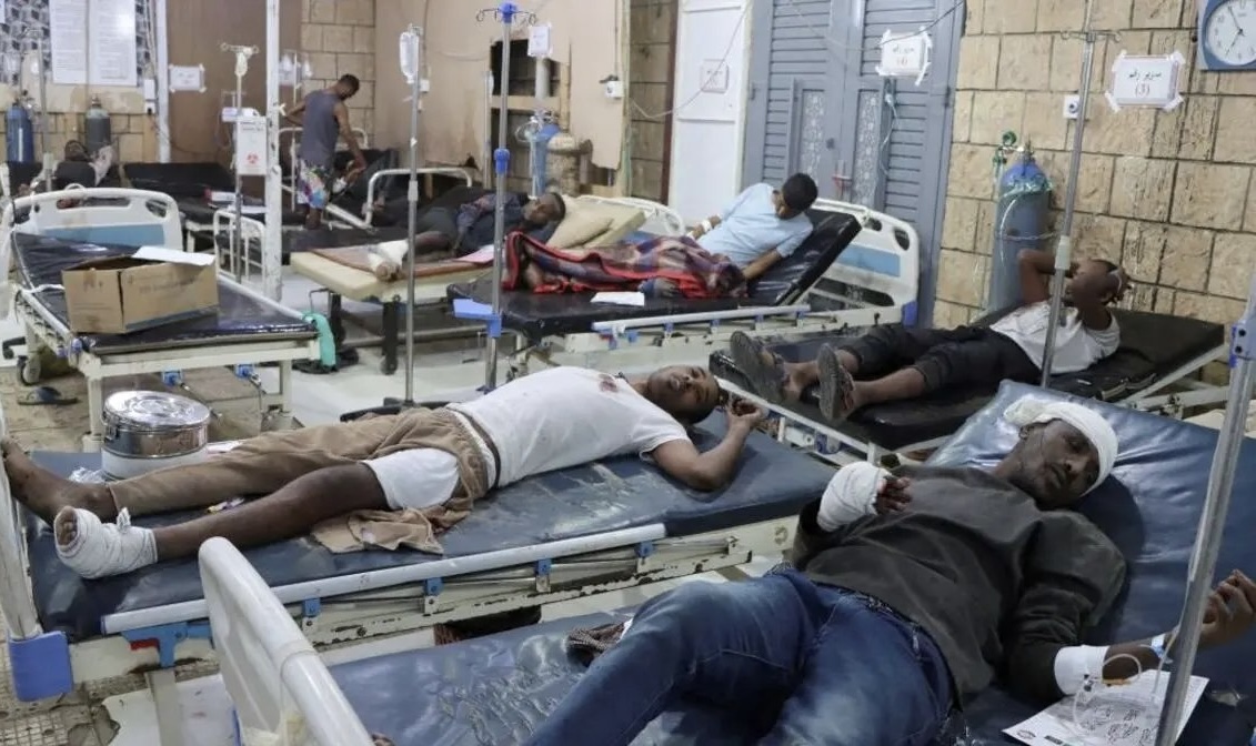 الصحة العالمية تحذر من كارثة إنسانية في اليمن: أكثر من 8 آلاف ضحية ومصاب جراء المعارك