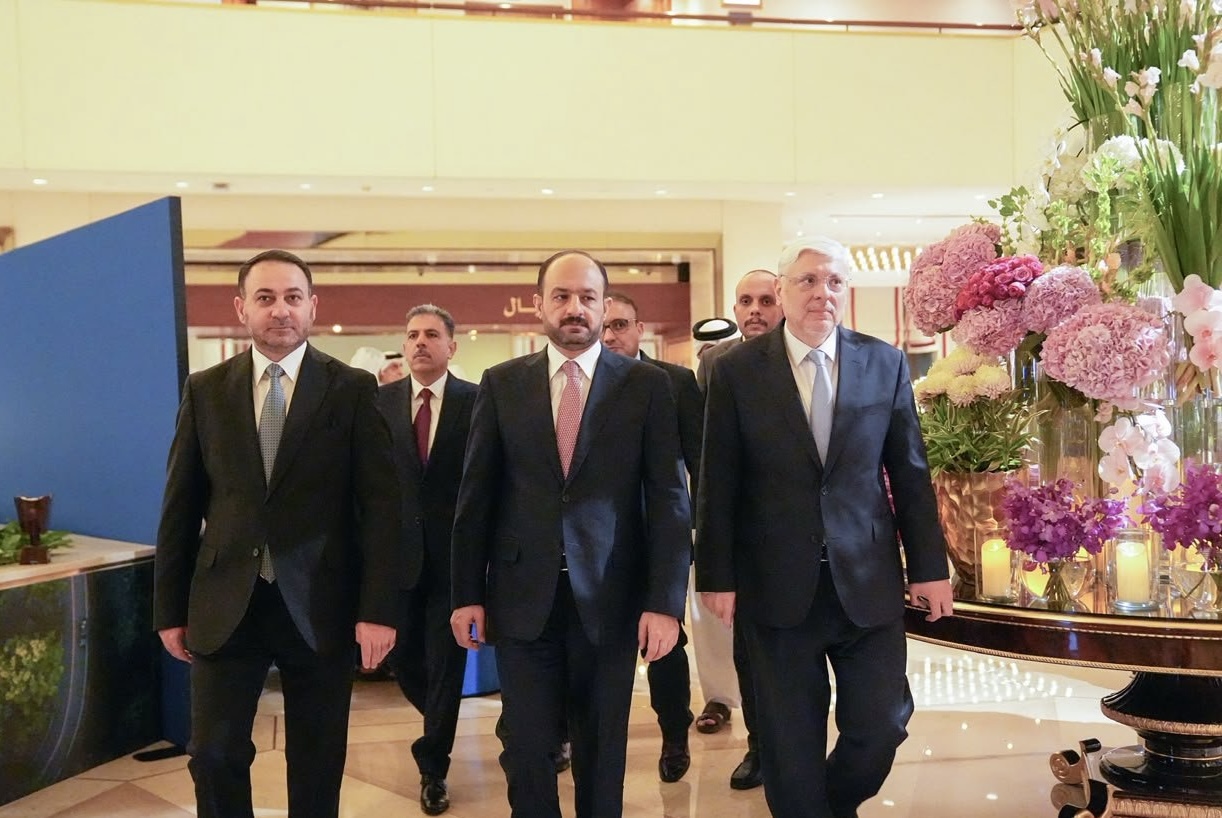 وصول الوفد العراقي إلى الدوحة للمشاركة في المنتدى العالمي للاستثمار 2026