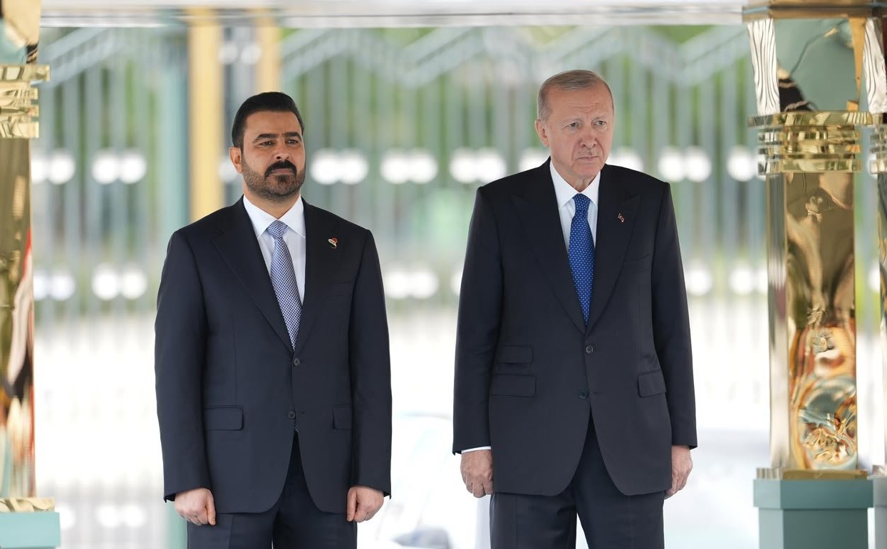 أردوغان: في عهد الزيدي العراق بدأ يعيد الأمن إلى مناطق غابت عنها حالة الاستقرار لسنوات