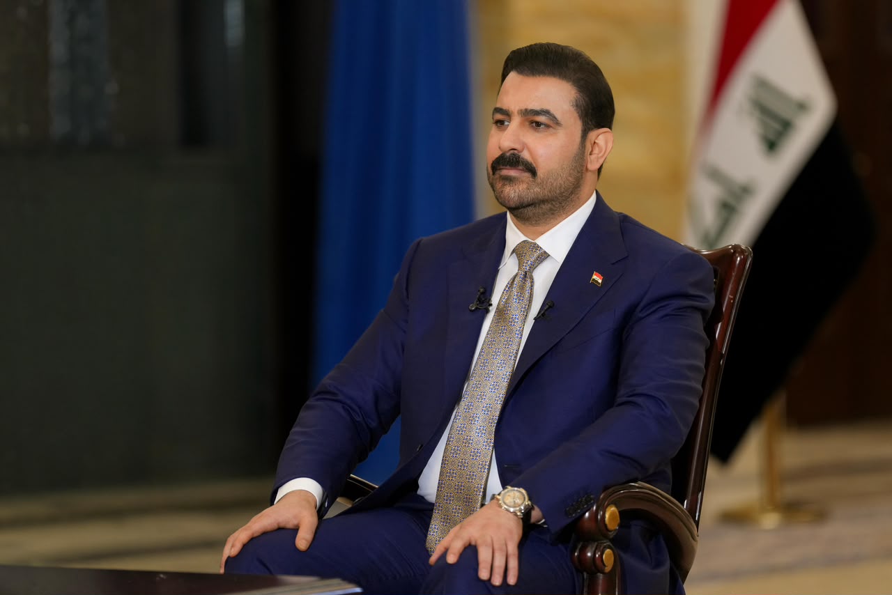بالفيديو .. رئيس الوزراء: نجحنا في تجنيب العراق الوقوع في عزلة دولية كان على بُعد أيام منها