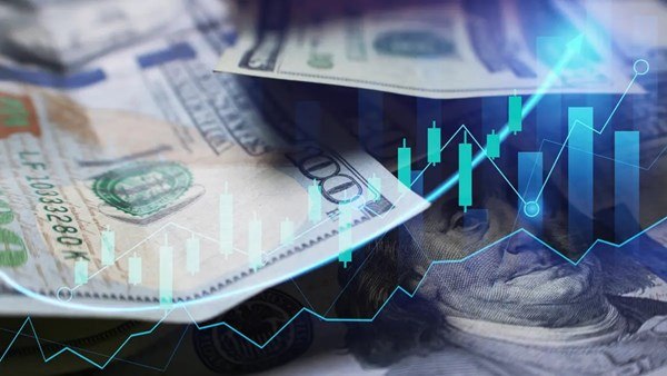 دولة القانون: تراجع القوة الشرائية للرواتب بنسبة 25% بسبب سعر الصرف