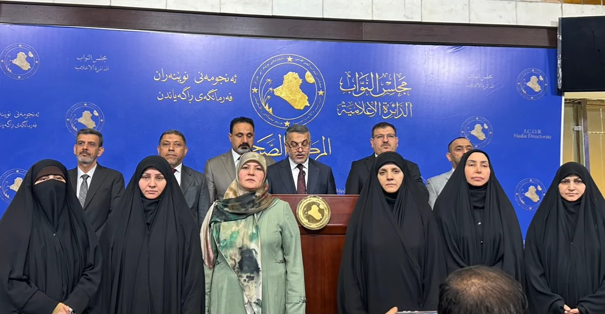 رفع سعر الدولار يشعل الغضب النيابي.. تحذيرات من تداعيات تمس المواطن